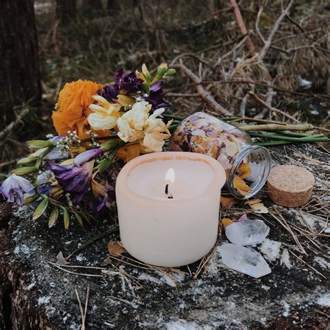 Exploring the Symbolism of the March Equinox in Witchcraft